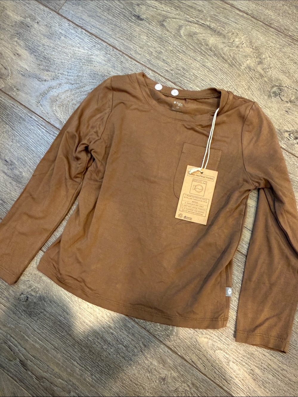 Kyte Long-Sleeve Pocket Tee - Brown